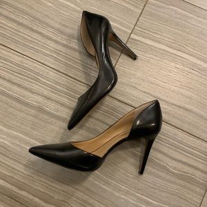 I-N-C Kenjay Black Pump